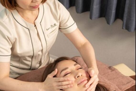 月と波のゆらぎ